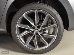 Skoda Kamiq 1.0 TSI 115CV Sport DSG - Miniatura 20