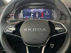 Skoda Kamiq 1.0 TSI 115CV Sport DSG - Miniatura 8