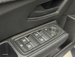 Renault Clio 1.2 TCE 115CV Evolution - Miniatura 17