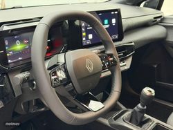 Renault Clio 1.2 TCE 115CV Evolution - Miniatura 18