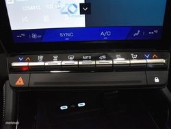 Renault Rafale 1.2 E-Tech 200CV Techno Full Hybrid - Miniatura 17