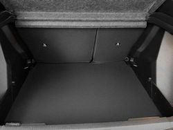 Peugeot 2008 1.2 145CV Allure Hybrid eDCS6 - Miniatura 24