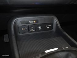 Hyundai Kona 1.0 TGDI 120CV Maxx - Miniatura 13