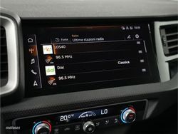 Audi A1 1.0 TFSI 116CV Adrenalin - Miniatura 10
