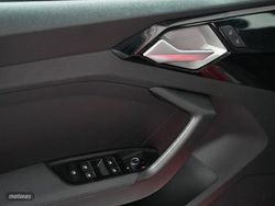 Audi A1 1.0 TFSI 116CV Adrenalin - Miniatura 14