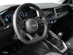 Audi A1 1.0 TFSI 116CV Adrenalin - Miniatura 15