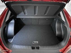 Hyundai Kona 1.6 GDI 141CV HEV Maxx DCT - Miniatura 18