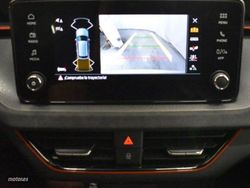 Skoda Kamiq 1.0 TSI 115CV Sport DSG - Miniatura 11