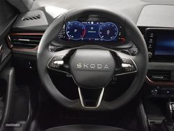 Skoda Kamiq 1.0 TSI 115CV Sport DSG - Miniatura 8