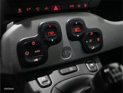Fiat Panda 1.0 Hybrid 70CV Garmin - Miniatura 14