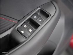 MG ZS 1.5 106CV Comfort MT - Miniatura 19