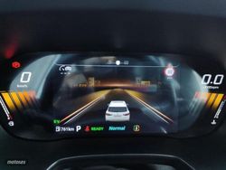 MG ZS 1.5 Hybrid+ 197CV Comfort AT - Miniatura 12