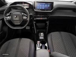 Peugeot 2008 1.2 145CV Allure Hybrid eDCS6 - Miniatura 10