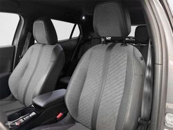 Peugeot 2008 1.2 145CV Allure Hybrid eDCS6 - Miniatura 22