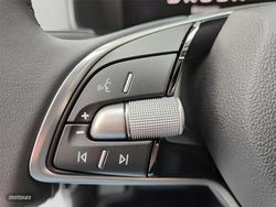 Skoda Karoq 1.0 TSI 115CV Selection - Miniatura 16