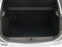 Peugeot 208 1.2 100CV Style Hybrid eDCS6 - Miniatura 22
