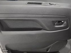Peugeot Expert 2.0 BlueHDI 180CV Standar EAT8 9 Plazas - Miniatura 16
