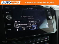 Volkswagen Passat 2.0 TDI Business - Miniatura 23