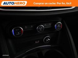 Alfa Romeo Stelvio 2.2 JTDM Sprint Q4 - Miniatura 26