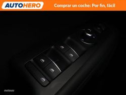 Alfa Romeo Stelvio 2.2 JTDM Sprint Q4 - Miniatura 32