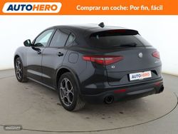 Alfa Romeo Stelvio 2.2 JTDM Sprint Q4 - Miniatura 4