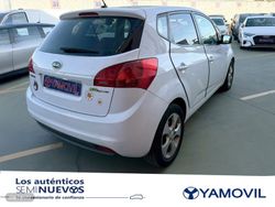 Kia Venga 1.6 CRDi VGT Drive 85 kW (115 CV) - Miniatura 2