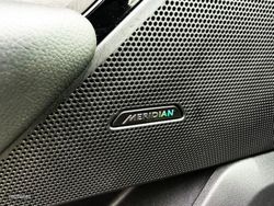Land Rover Range Rover Velar D200 MHEV 4WD Auto R-Dynamic S - Miniatura 14