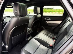 Land Rover Range Rover Velar D200 MHEV 4WD Auto R-Dynamic S - Miniatura 8