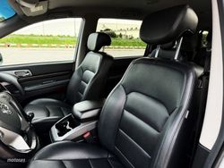 Ssangyong Rodius D22T Limited - Miniatura 4