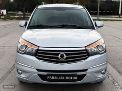 Ssangyong Rodius D22T Limited - Miniatura 5