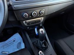 Renault Megane Authentique 1.6 16v 100 - Miniatura 7