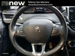 Peugeot 2008 SIGNATURE - Miniatura 14