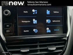 Peugeot 2008 SIGNATURE - Miniatura 20