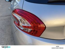 Peugeot 208 5P 1.4 HDi 68 Style - Miniatura 22