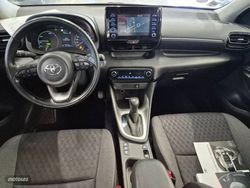 Toyota Yaris 1.5 120H Business Plus - Miniatura 6
