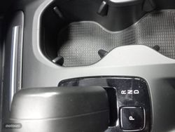 Volvo XC40 1.5 T4 Twin Recharge Essential Auto - Miniatura 16