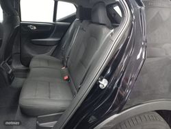 Volvo XC40 1.5 T4 Twin Recharge Essential Auto - Miniatura 37