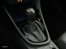 Toyota Yaris 1.5 VVT-I HYBRID STYLE 5P - Miniatura 10