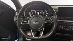Kia Ceed 1.6 MHEV 100KW GT LINE 5P - Miniatura 13