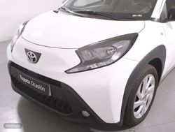 Toyota Aygo 1.0 VVT-I PLAY 5P - Miniatura 29