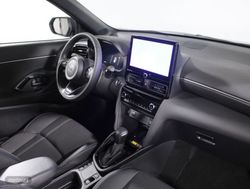 Toyota Yaris Cross 1.5 VVT-I HYBRID STYLE 5P - Miniatura 15