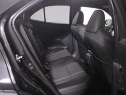 Toyota Yaris Cross 1.5 VVT-I HYBRID STYLE 5P - Miniatura 6