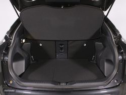 Toyota Yaris Cross 1.5 VVT-I HYBRID STYLE 5P - Miniatura 7