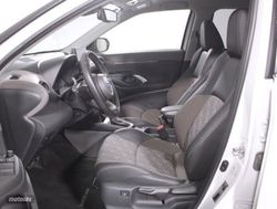 Toyota Yaris Cross 1.5 VVT-I HYBRID STYLE 5P - Miniatura 27