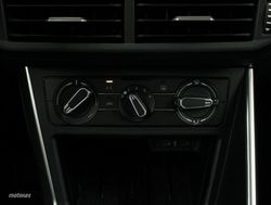 Volkswagen Polo 1.0 TSI 59KW MATCH 5P - Miniatura 11