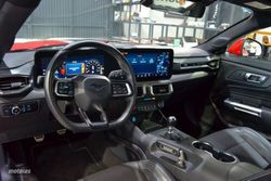 Ford Mustang Fastback GT 5.0 V8 - Miniatura 15
