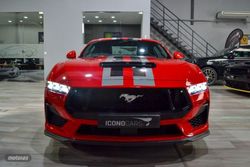 Ford Mustang Fastback GT 5.0 V8 - Miniatura 2