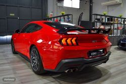 Ford Mustang Fastback GT 5.0 V8 - Miniatura 7