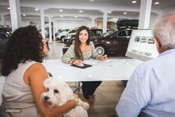Peugeot 5008 Allure HDI 130 / 7 PLAZAS - Miniatura 27