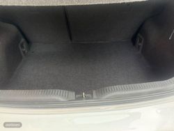 Toyota Auris 1.6 VVT-i Edition - Miniatura 11